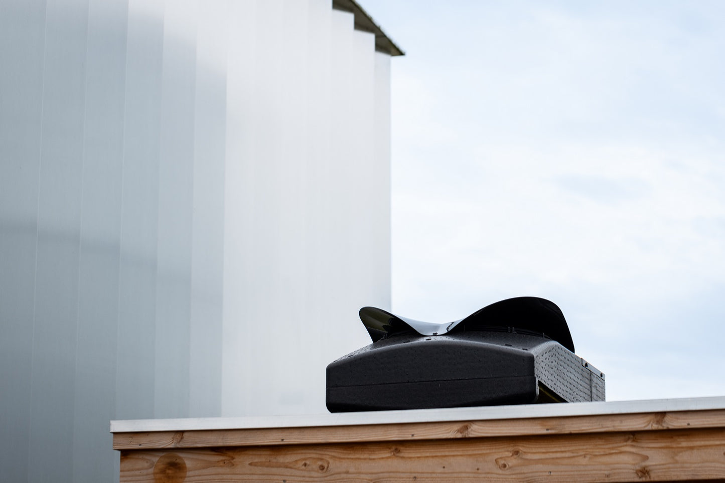 Weheat Blackbird P60 - 9kW (A7/W35) - All Electric Warmtepomp incl. Boilervat