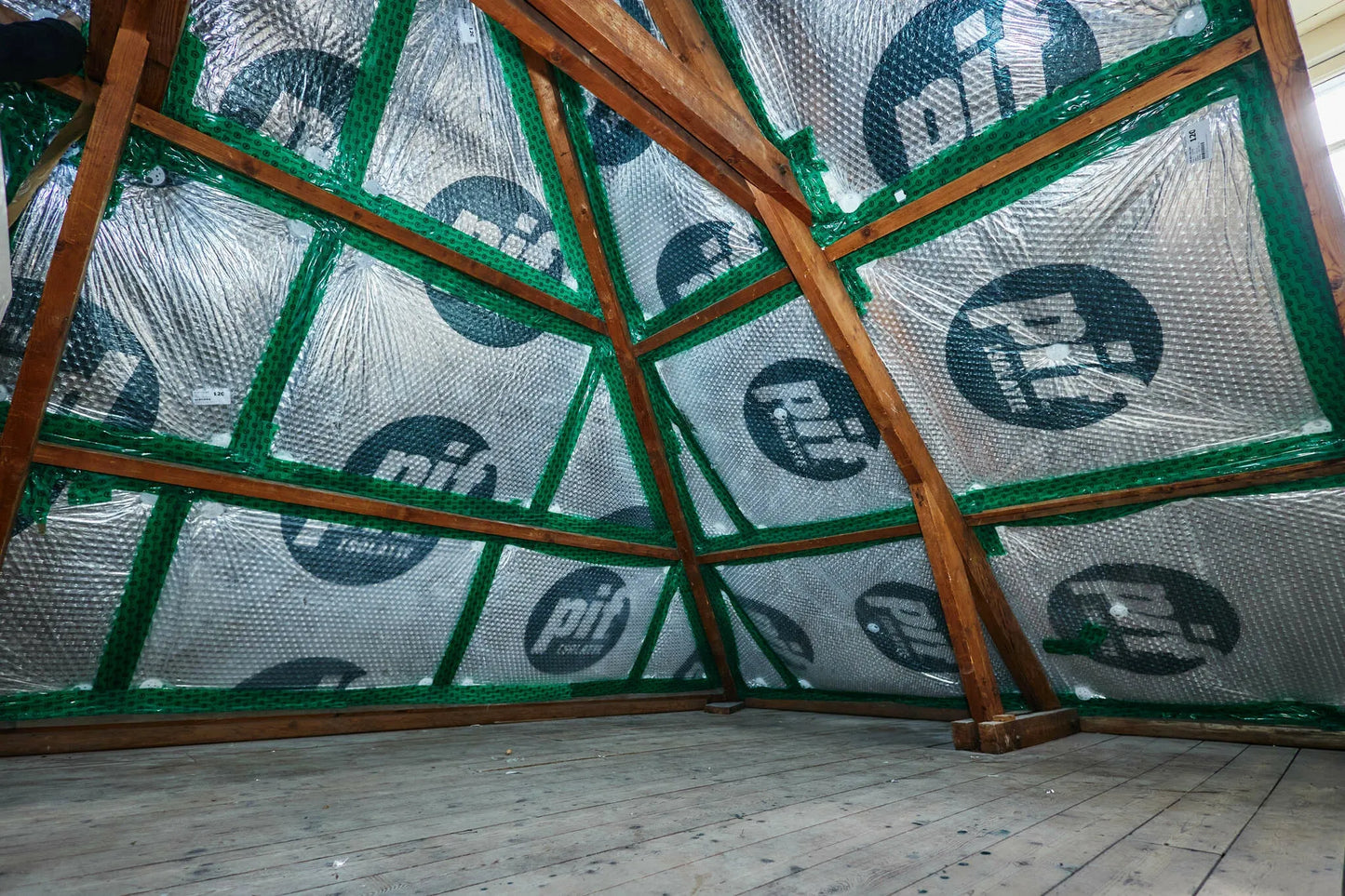 PIF Dak Isolatie - PIF Roof (=6,00m²)