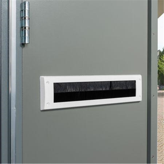 Ellen brievenbusborstel wit zonder klep – 340 x 80 mm
