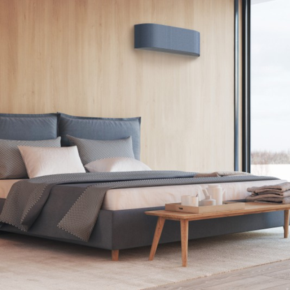 Toshiba Haori airconditioning in woonkamer grijs