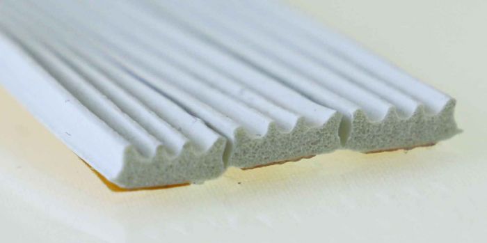 Zelfklevend Tochtband E-Profiel - Wit - 9mm x 4mm x 7,5m - Tochtstrip – productafbeelding 2