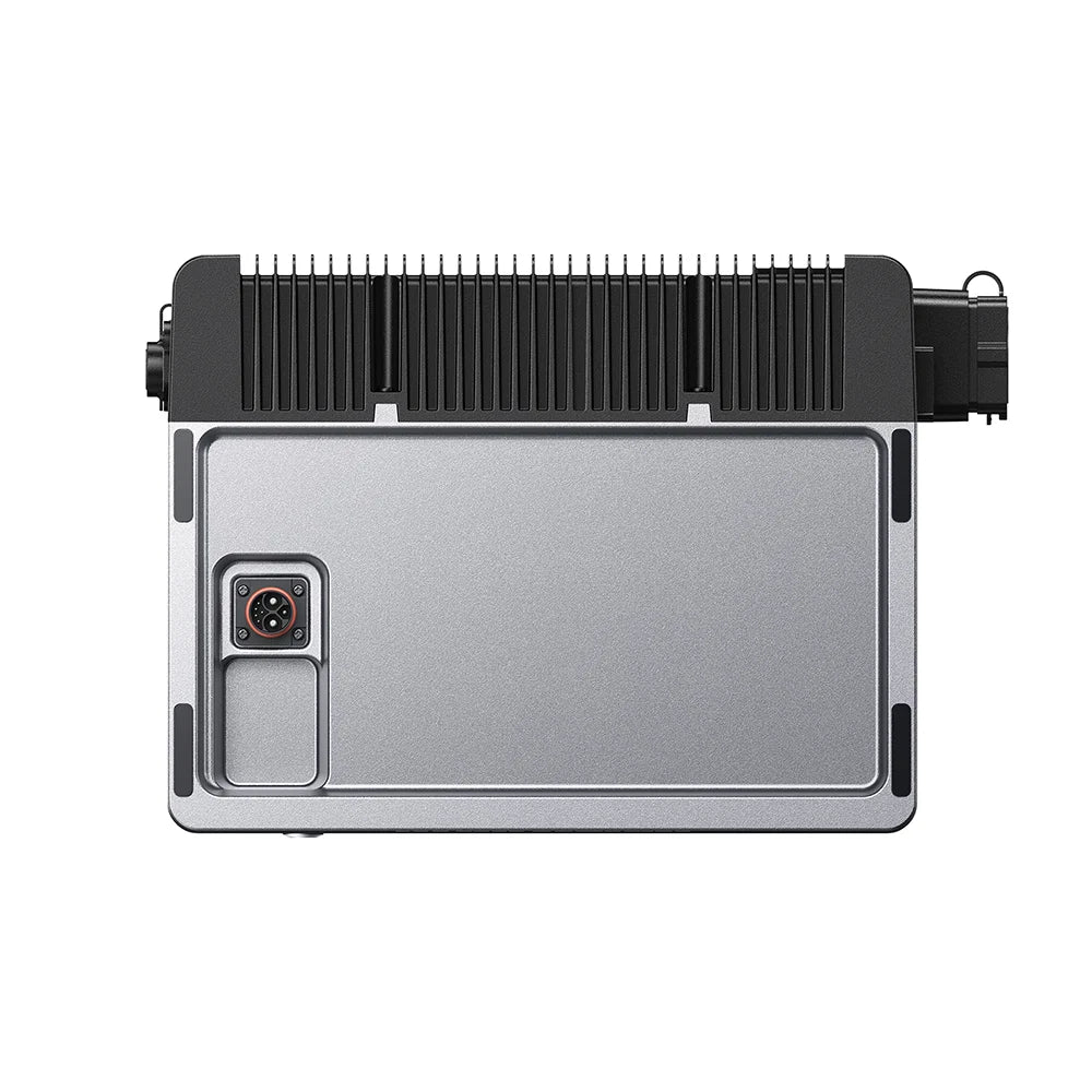 Batterijaansluiting aan de onderzijde van de Zendure SolarFlow 2400 AC+