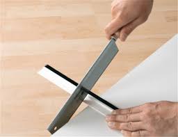 tesamoll® STANDARD tochtstrip deur 12 mm – Wit of transparant – productafbeelding 3